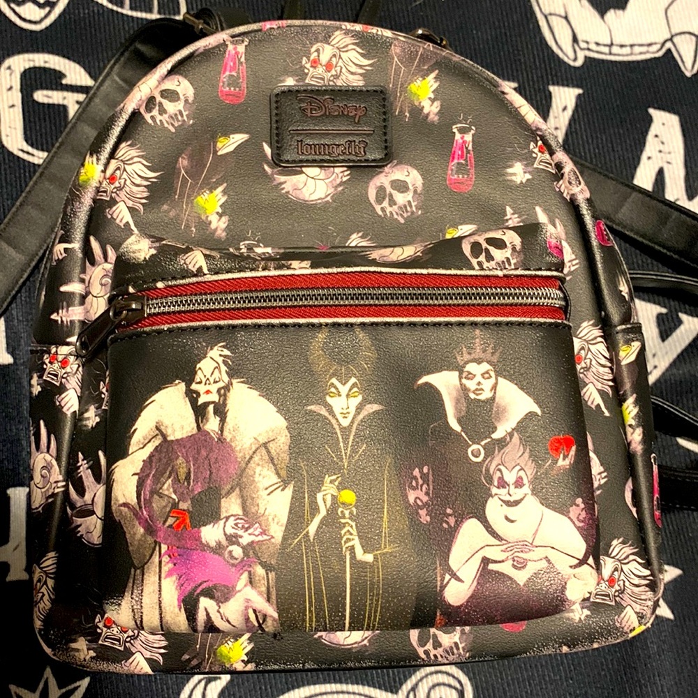 Disney lounge fly villain Queens mini backpack